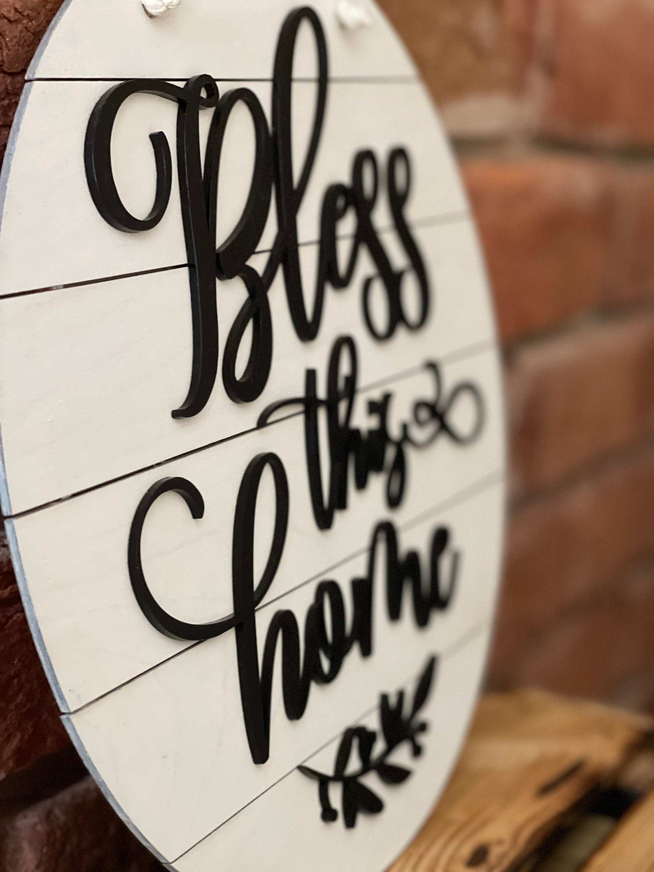 Holzschild „Bless this Home“