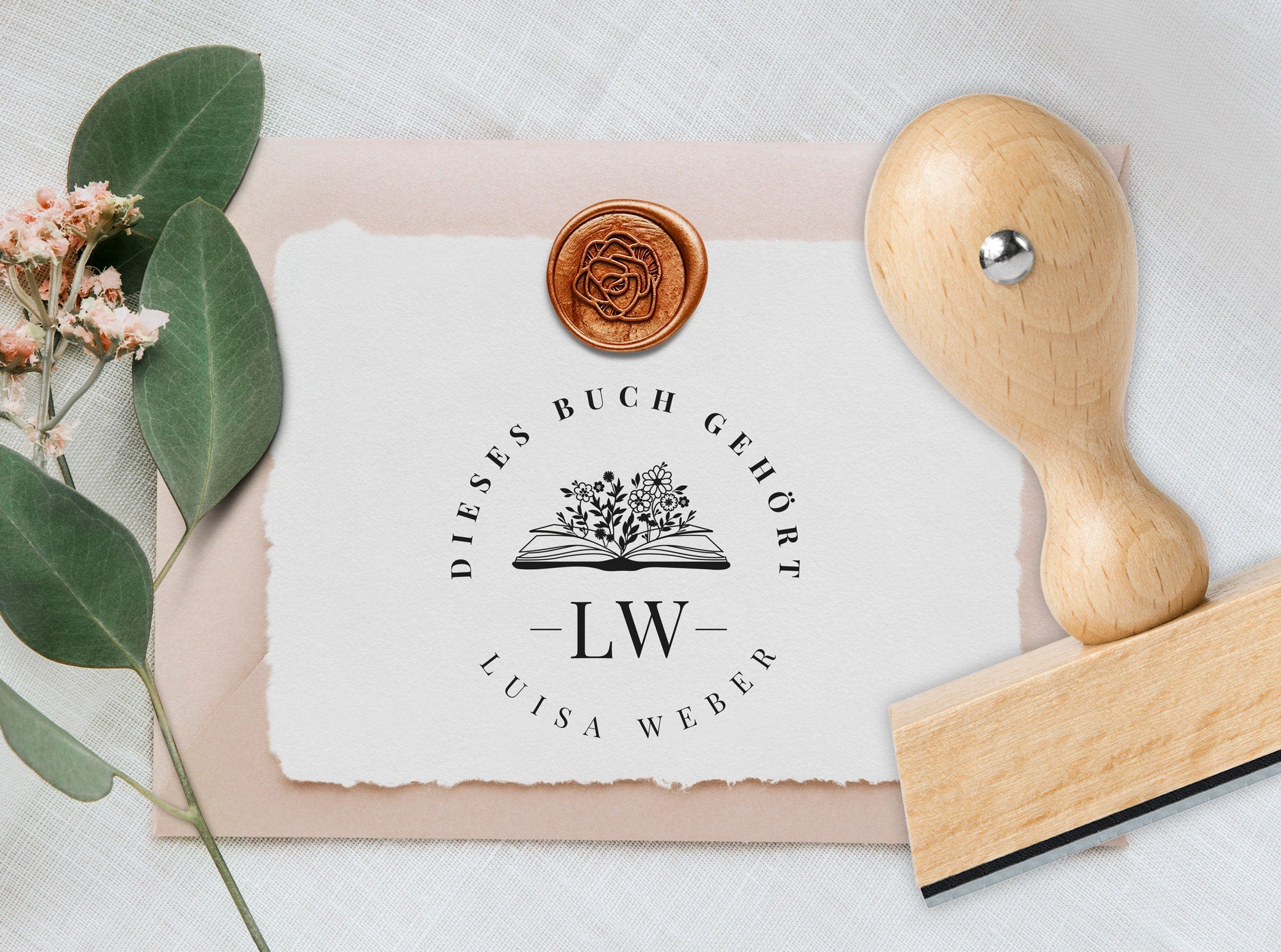 Stempel &quot;Dieses Buch gehört&quot;