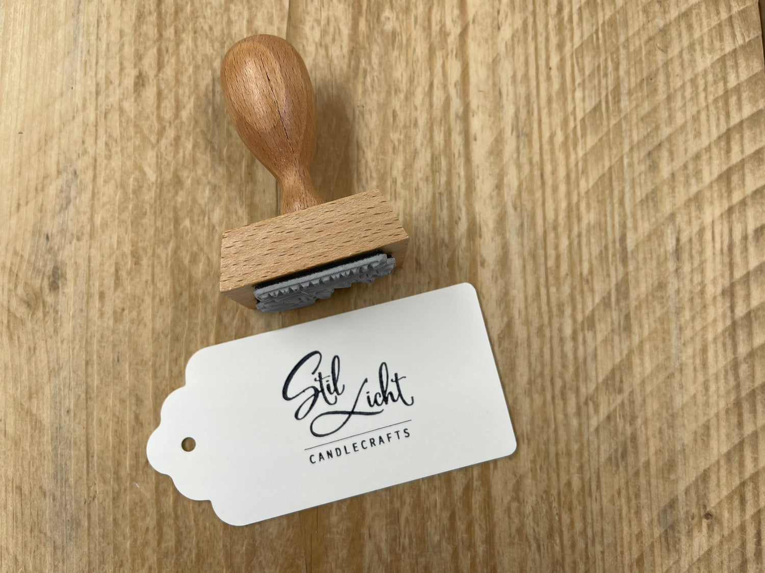 Personalisierter Stempel mit deinem Logo oder Design